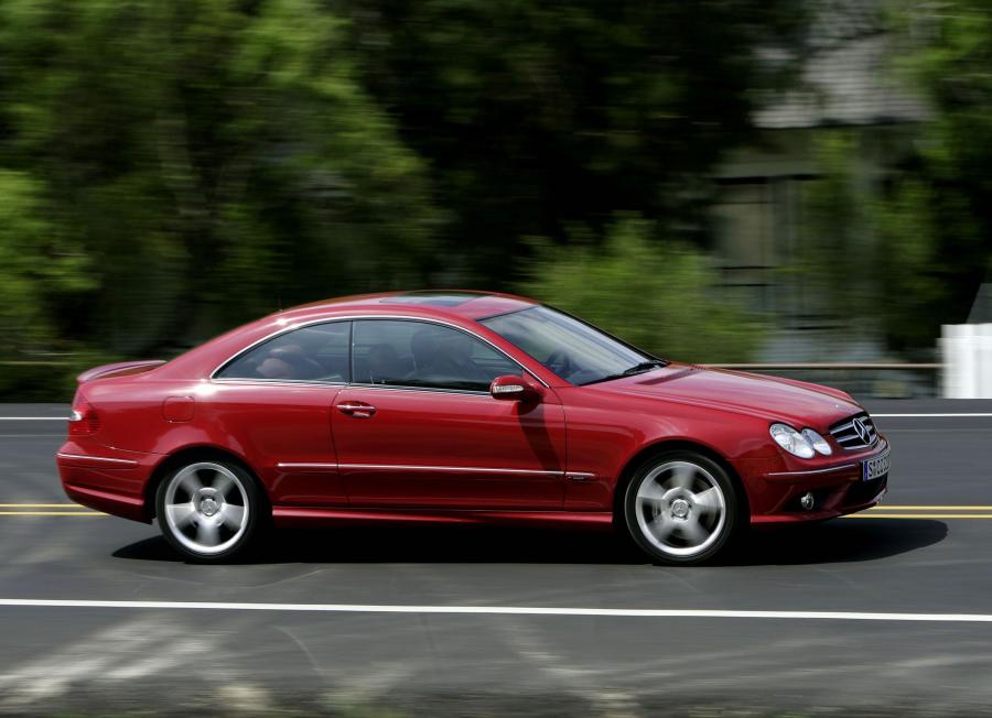  Mercedes-Benz CLK-Class 2006 года  (фото 2 из 33)